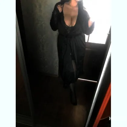 Беру в ротик вместо с удовольствием. Не салон